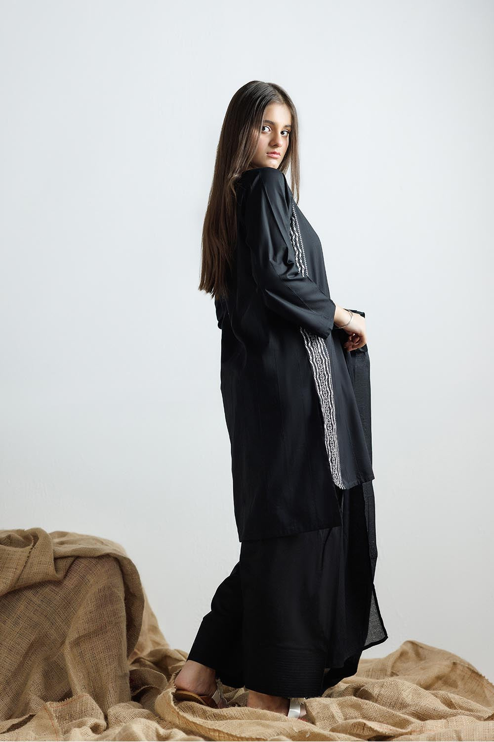 GAD-03111 | Black & White | Casual 3 Piece Suit |  Plain Cotton