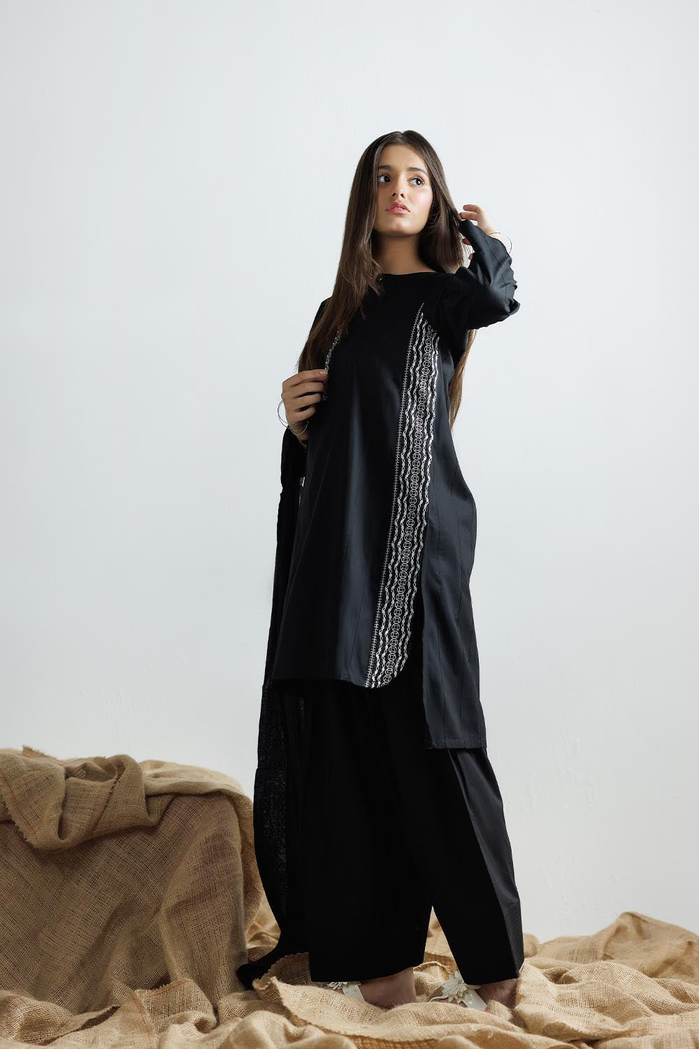 GAD-03111 | Black & White | Casual 3 Piece Suit |  Plain Cotton