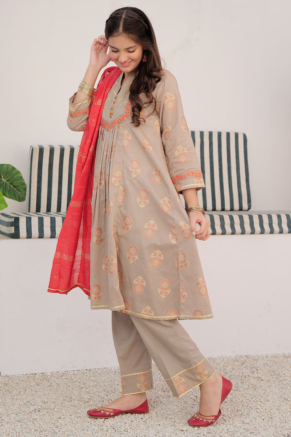 GBD-02927 | Beige & Multicolor | Casual Plus 3 Piece Suit | Cotton Jacquard