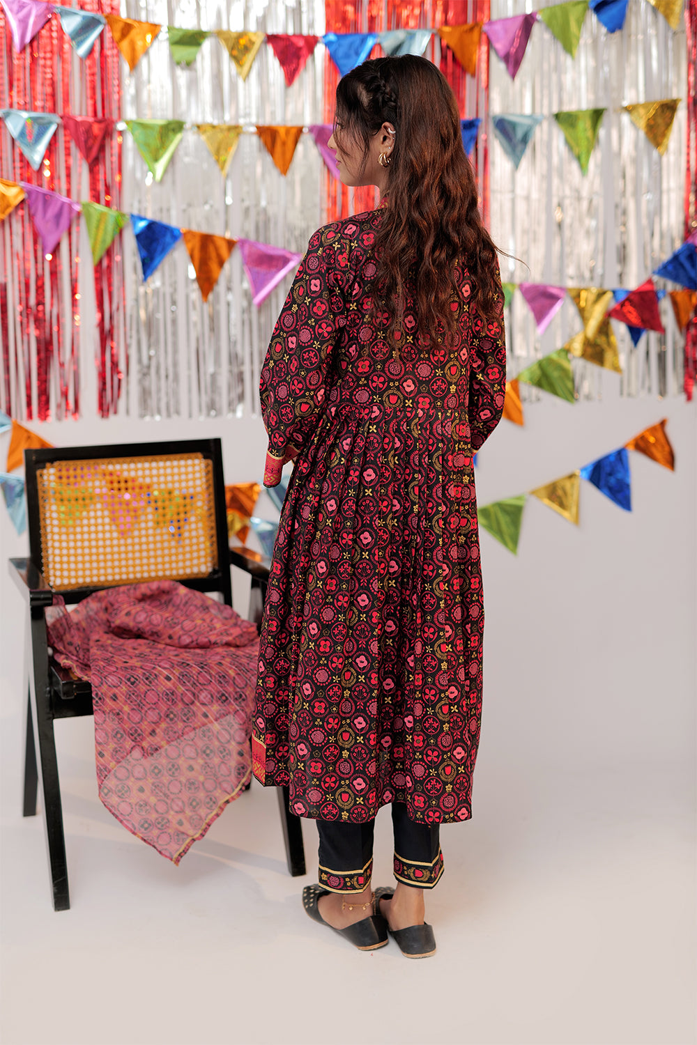 GBD-02557 | Black & Multicolor | Casual Plus 3 Piece Suit  | Cotton Gold Print Lawn