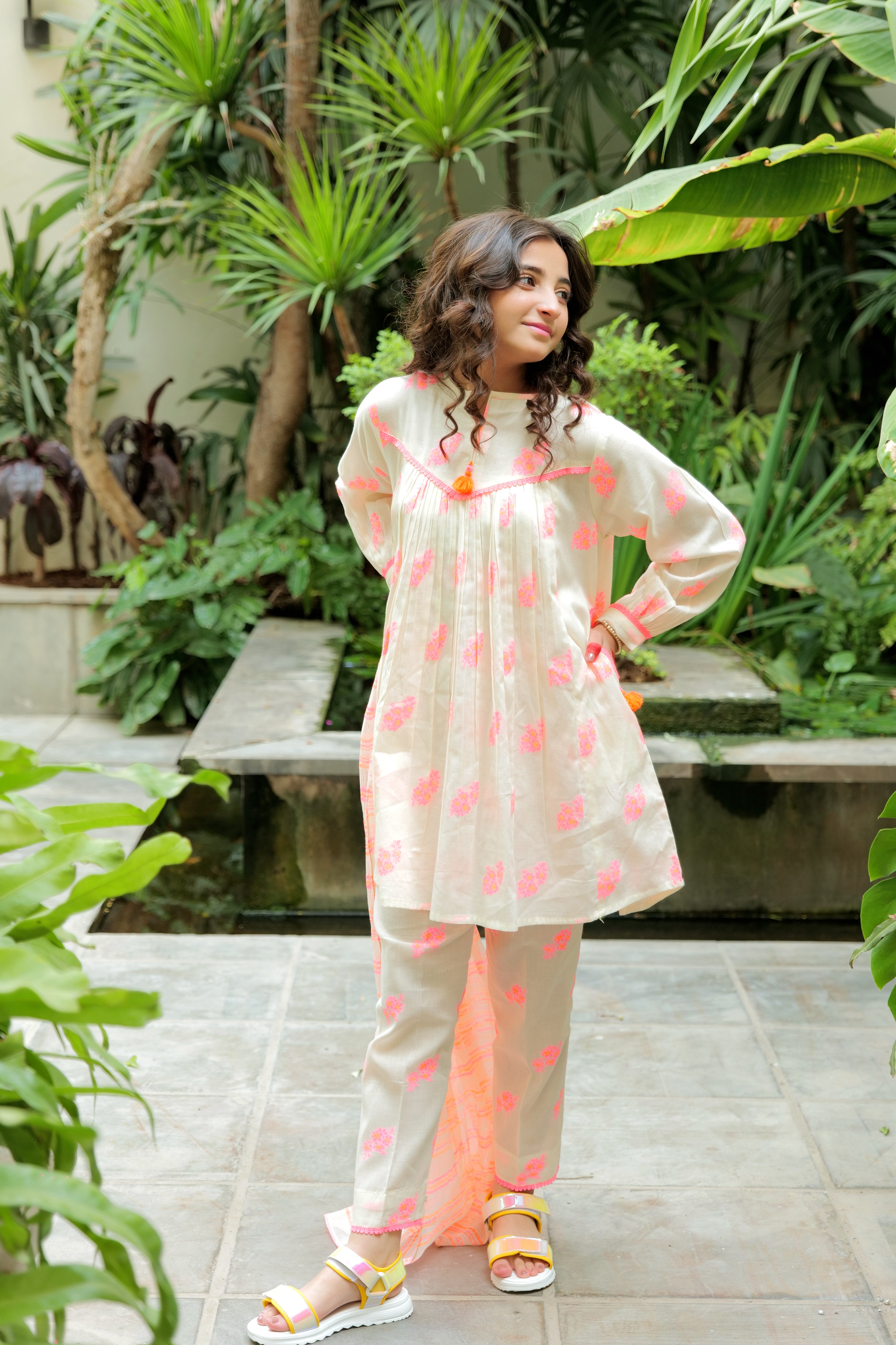 GAD-02583 | Beige & Neon | Casual Plus 3 Piece Suit  | Cotton Jacquard Neon Shade