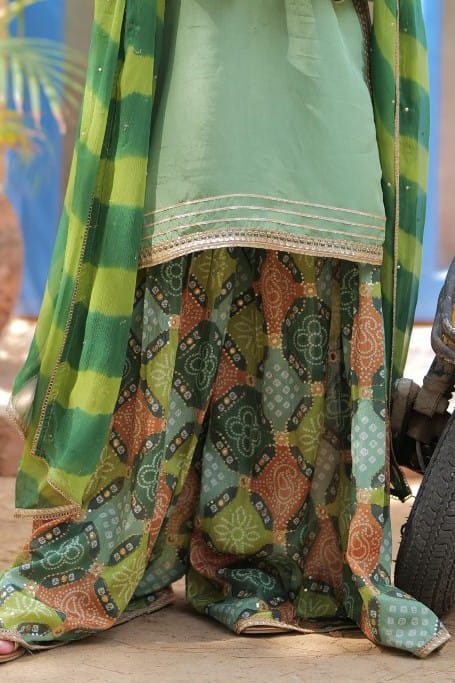 Girls formal clothes | Green & Gold | Formal 3 Piece Suit | Viscose Raw Silk | GDD-02813