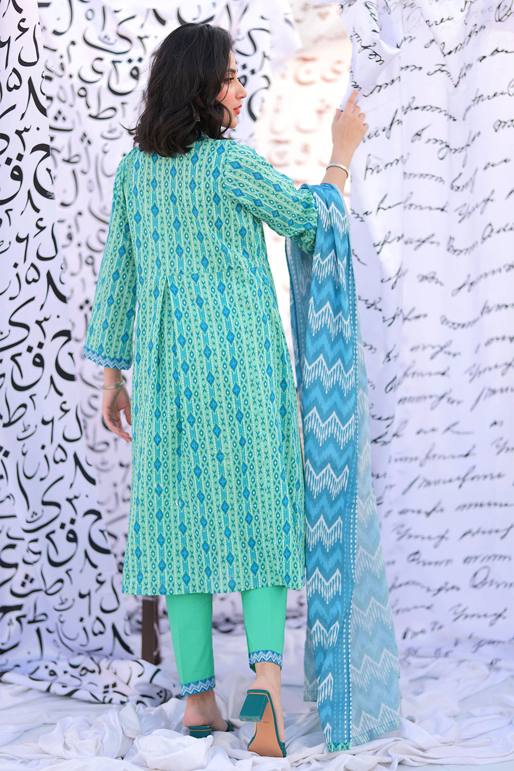 LAD-02277 | Sea Green & Multicolor | Casual 3 Piece Suit  | Cotton Lawn Print