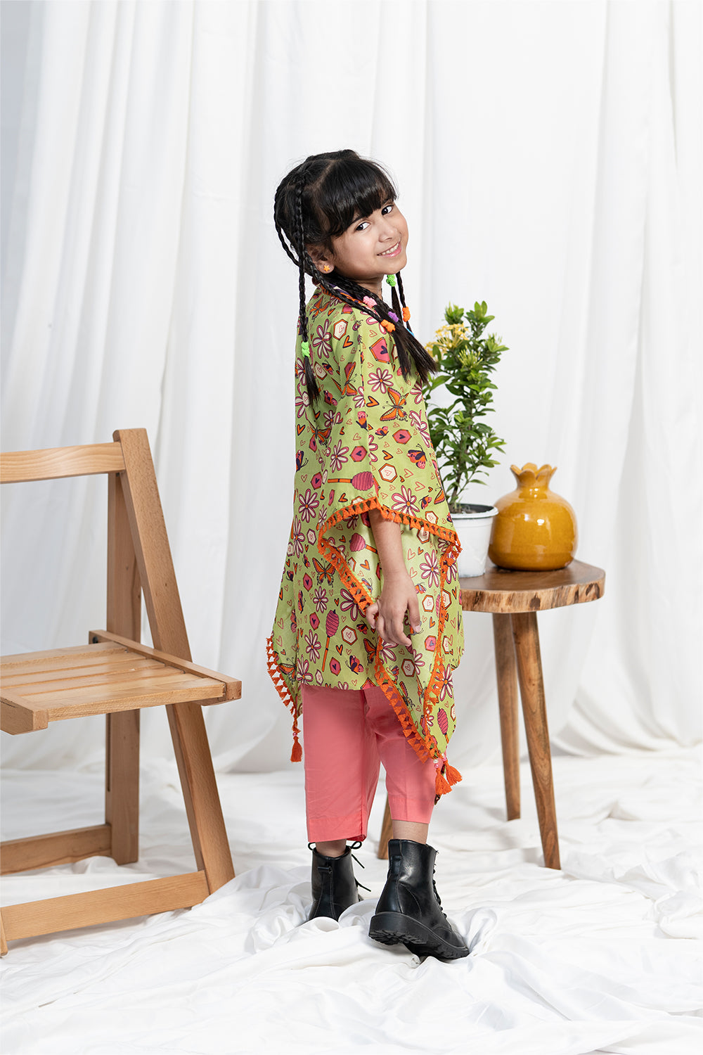 KAC-02067| Perot Green & Multicolor |  Casual 2 Piece Suit |  Cotton Cambric Printed